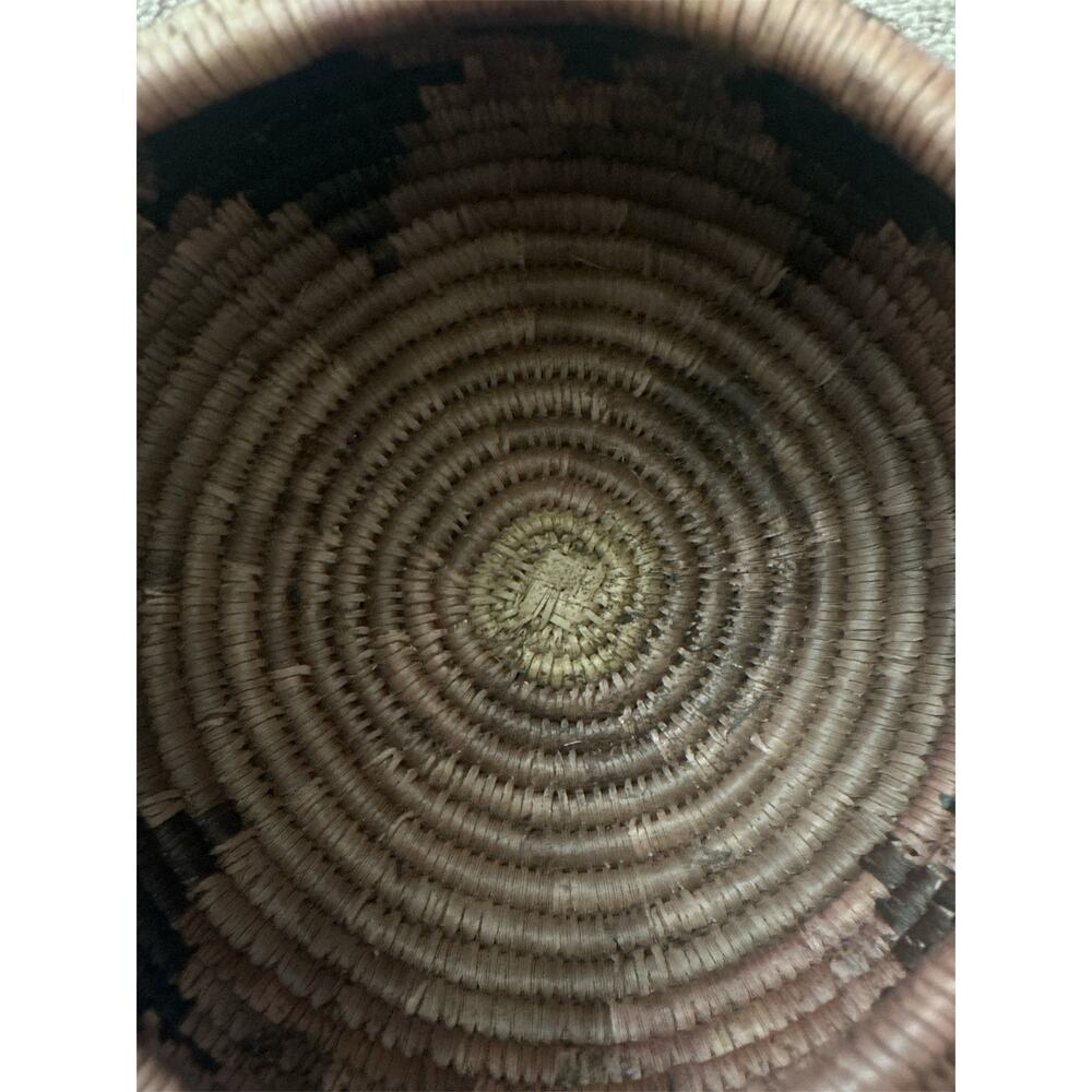Vintage Native American 
HANDWOVEN COIL Southwest Lidded Basket‎ Jar OOAC - Picture 4 of 12